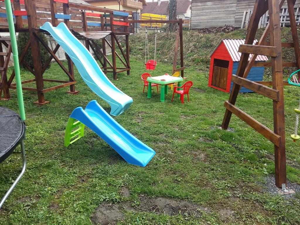 Liptovska Chata Pri Potoku Liptovský Mikuláš المظهر الخارجي الصورة